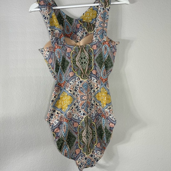 Garnet hill  One Piece women’s Swimsuit - Picture 3 of 8